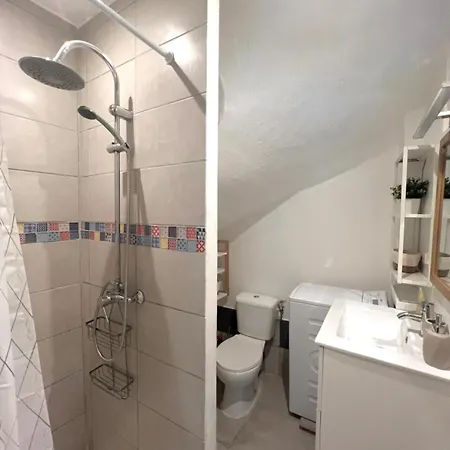 Le Viala, Dans Le Centre Historique De Апартаменты *